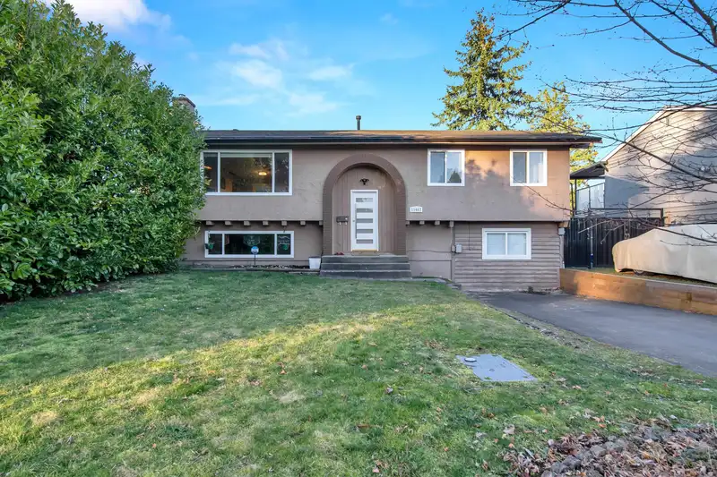11663 89A AVENUE - photo 1 of 34