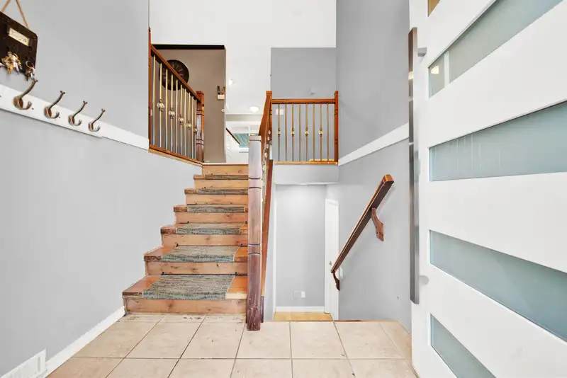 11663 89A AVENUE - photo 2 of 34