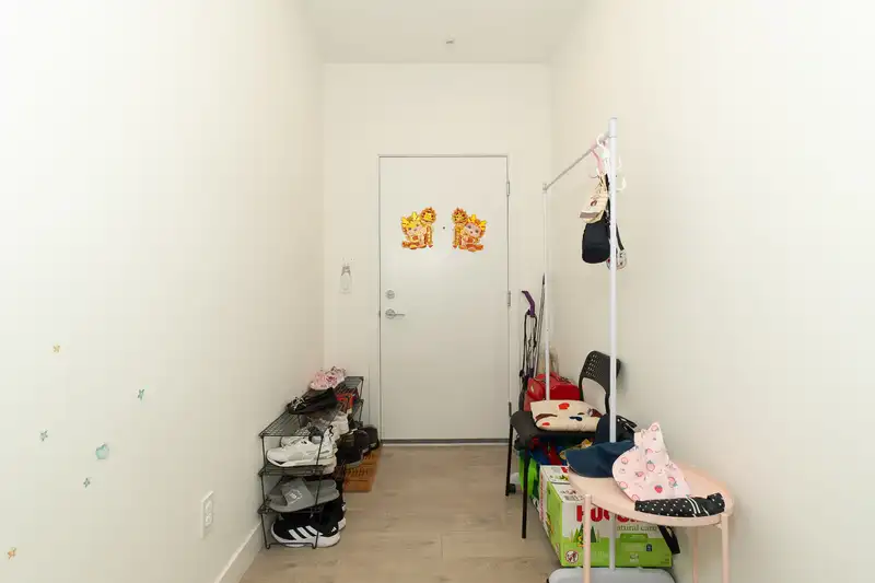 507 808 GAUTHIER AVENUE - photo 3 of 22