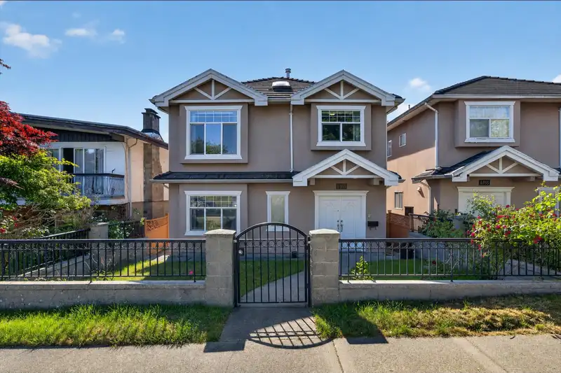 6959 CULLODEN STREET - photo 1 of 35