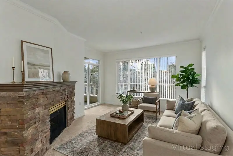 330 2995 PRINCESS CRESCENT - photo 1 of 25