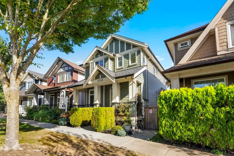 6746 191A STREET - photo 2 of 25