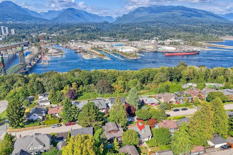 3746 EDINBURGH STREET - photo 1 of 25