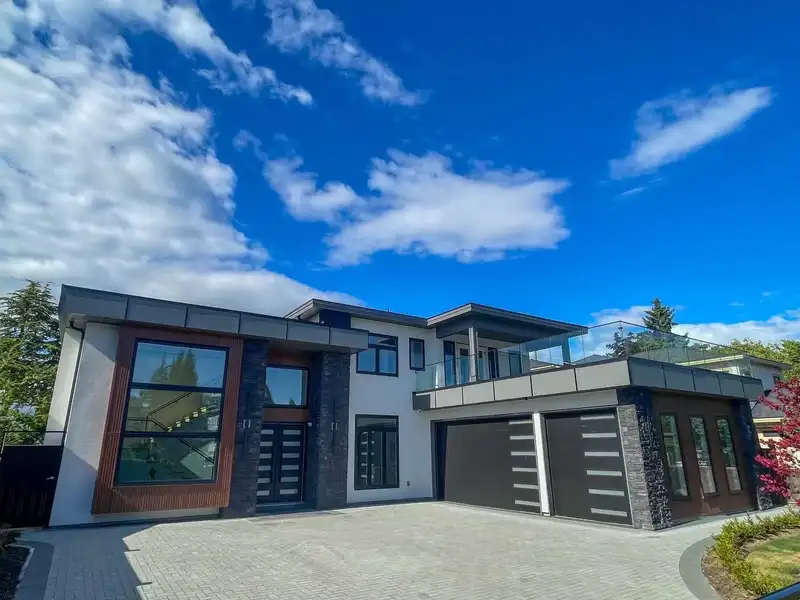 3451 ULLSMORE AVENUE - photo 2 of 2