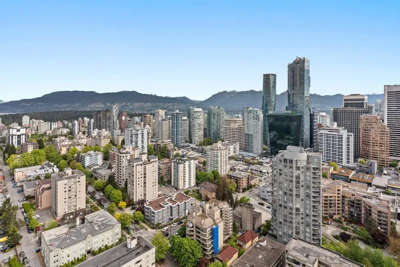 2808 1033 NELSON STREET - photo 3 of 17