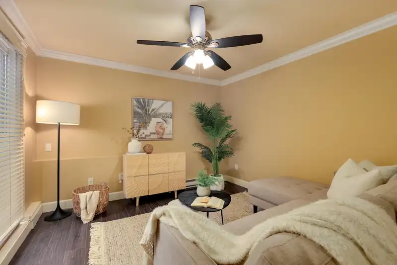 2 319 HIGHLAND WAY - photo 3 of 21