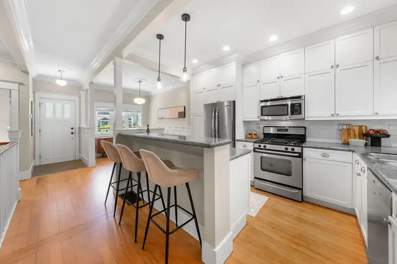 396 E KEITH ROAD - photo 4 of 40