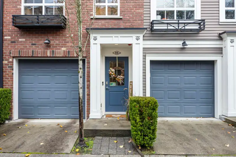 94 2428 NILE GATE - photo 4 of 40