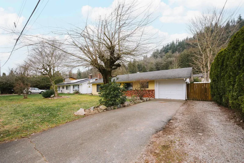 34327 CATCHPOLE AVENUE - photo 4 of 24