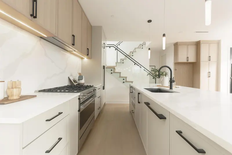 2 5969 GRANVILLE STREET - photo 3 of 25