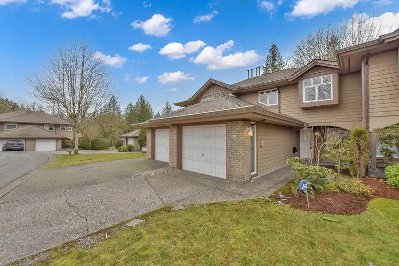 35 11737 236 STREET - photo 1 of 10