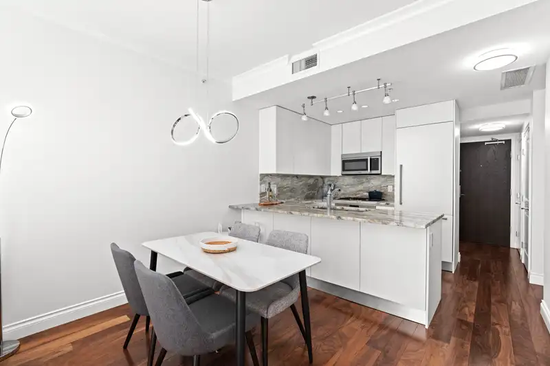 608 199 VICTORY SHIP WAY - photo 4 of 30