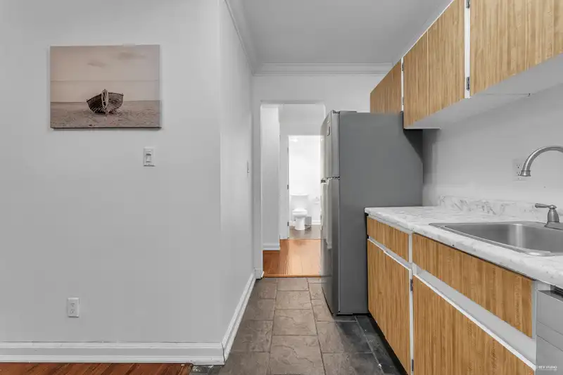 308 601 NORTH ROAD - photo 4 of 32
