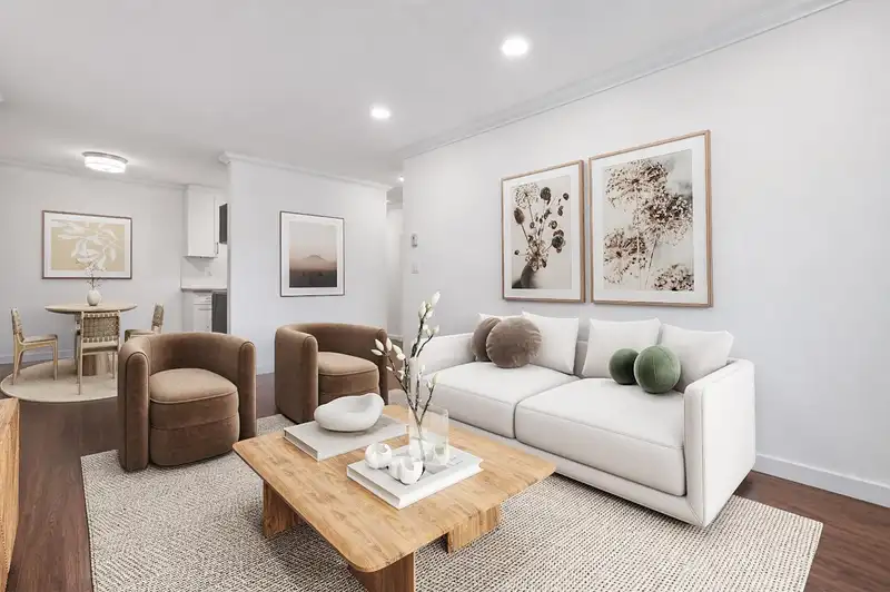 206 853 E 7 AVENUE - photo 4 of 36