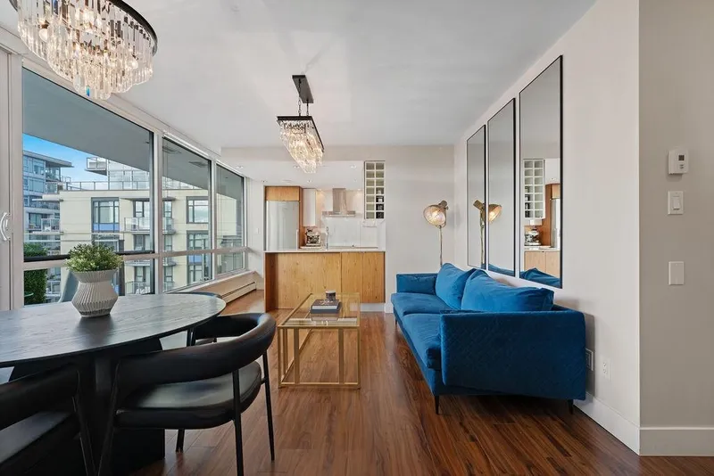 1501 159 W 2ND STREET - photo 2 of 25