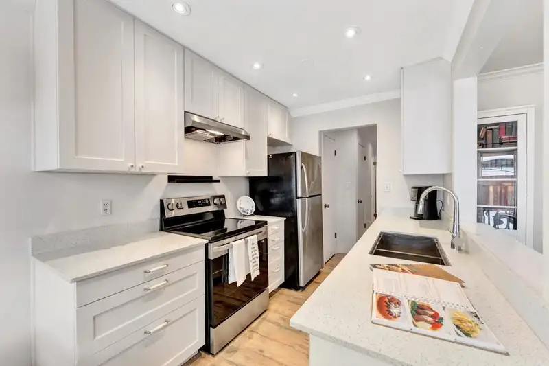 4735 55B STREET - photo 3 of 40
