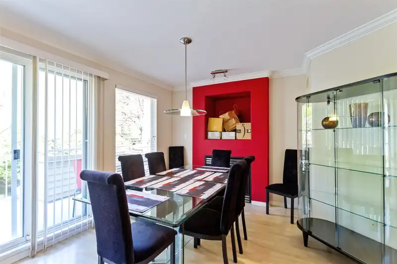 25 8701 16TH AVENUE - photo 4 of 21