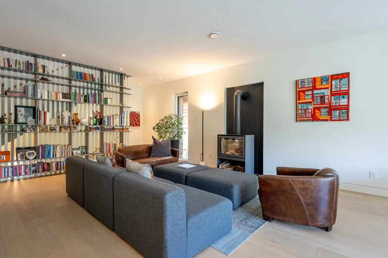 6187 EAGLE DRIVE - photo 3 of 25