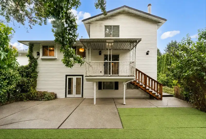 2833 GARDNER PLACE - photo 2 of 40