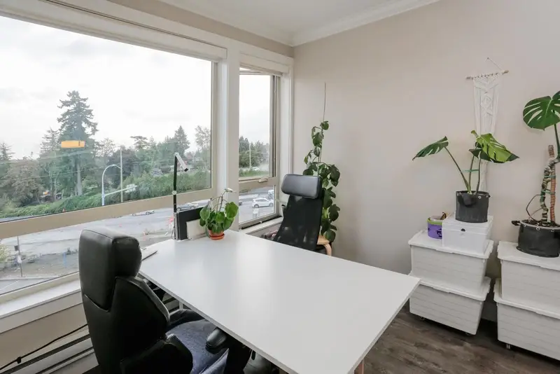 415 19228 64 AVENUE - photo 3 of 12