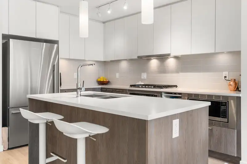 G5 625 E 3RD STREET - photo 3 of 27