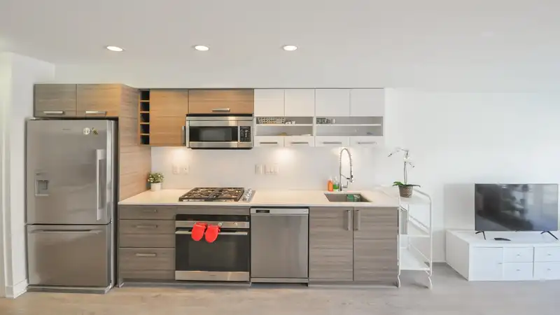 202 2858 W 4TH AVENUE - photo 3 of 21