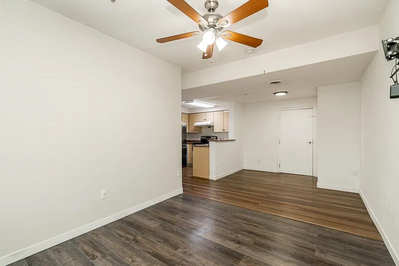 210 9278 120 - photo 4 of 25