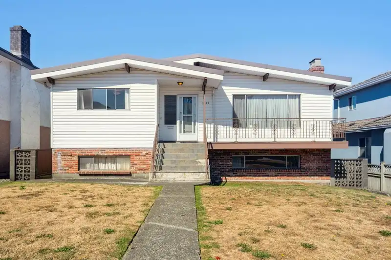 3849 WINDERMERE STREET - photo 1 of 40