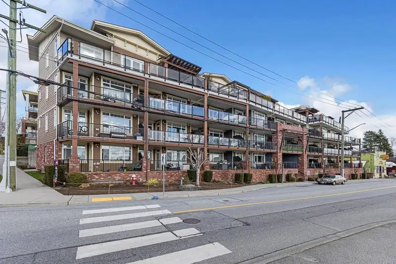 101 22327 RIVER ROAD - photo 1 of 14
