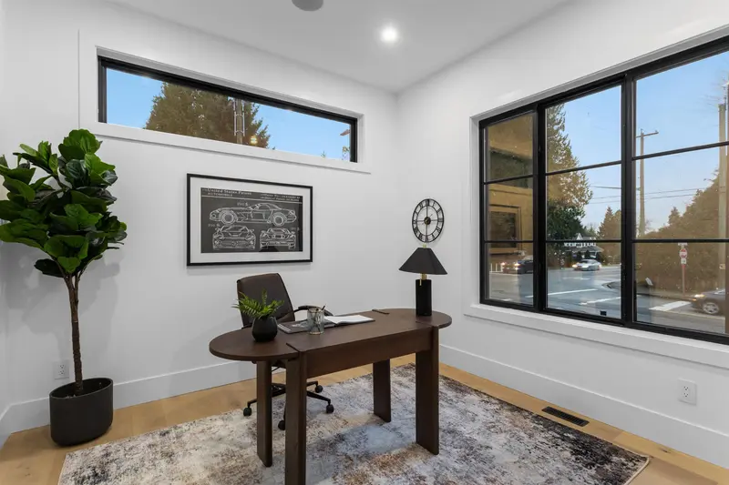 21606 124 AVENUE - photo 4 of 25