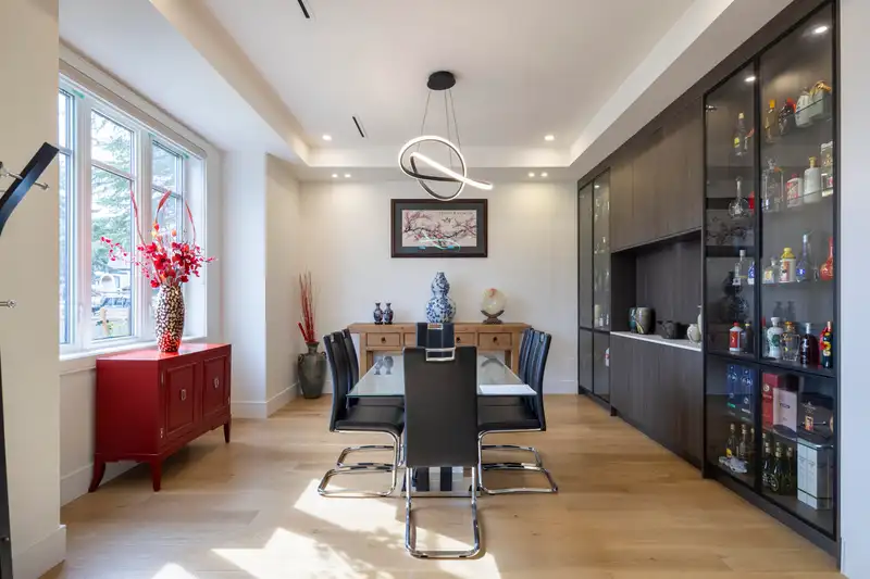 3311 SPRINGFORD AVENUE - photo 4 of 40