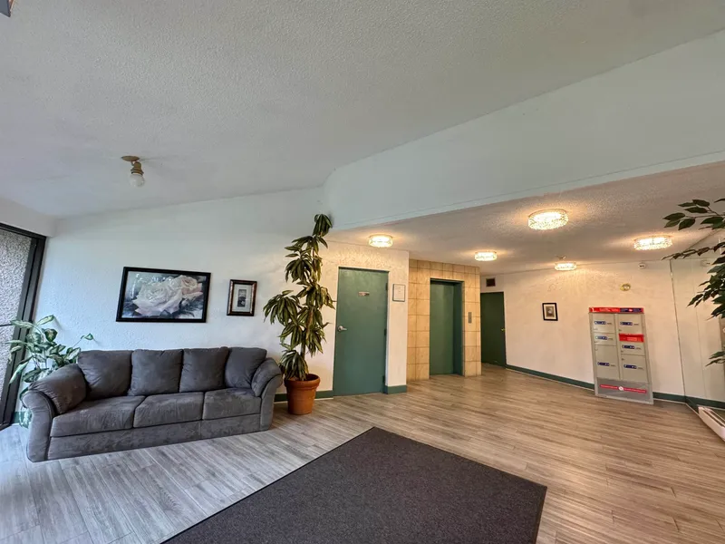 103 8640 CITATION DRIVE - photo 2 of 25