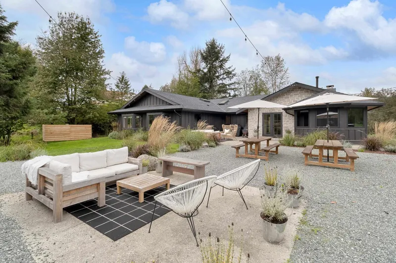 33496 IHLES AVENUE - photo 1 of 25