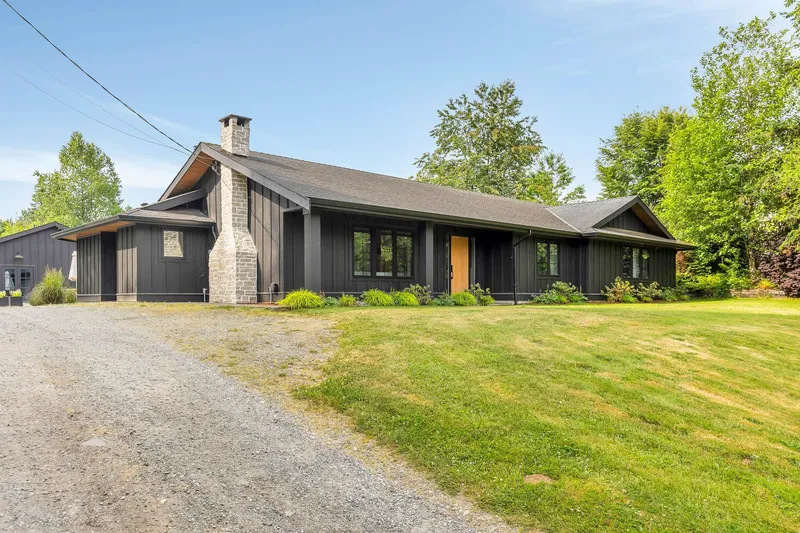 33496 IHLES AVENUE - photo 3 of 25