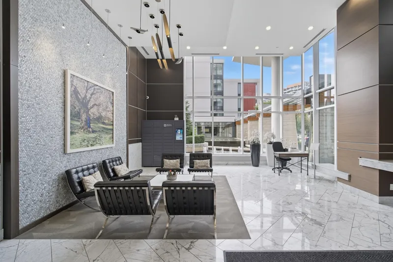 1906 5628 BIRNEY AVENUE - photo 2 of 25