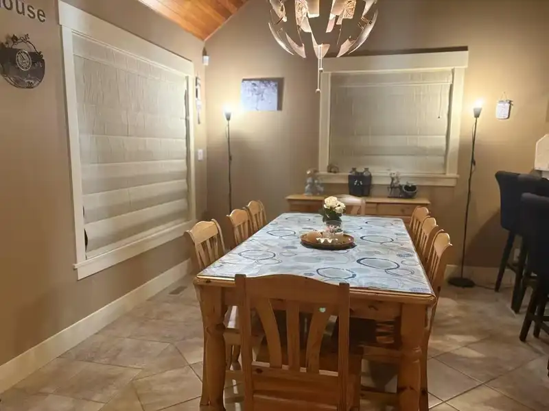 5393 SANS SOUCI ROAD - photo 4 of 17