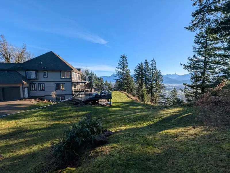 43350 HILLKEEP PLACE - photo 2 of 31
