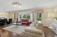 119 1232 JOHNSON STREET - thumbnail 1