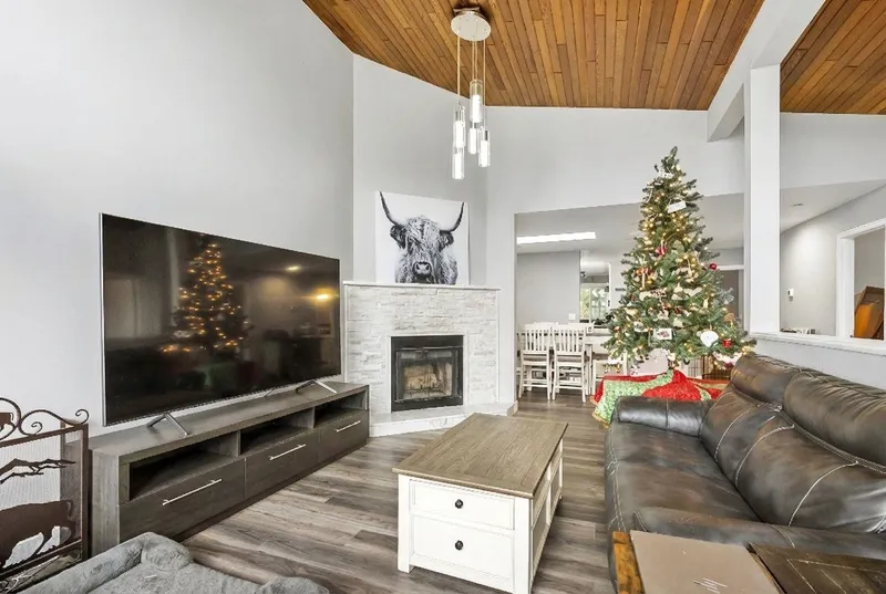 10444 -10446 RIVER ROAD - photo 3 of 25