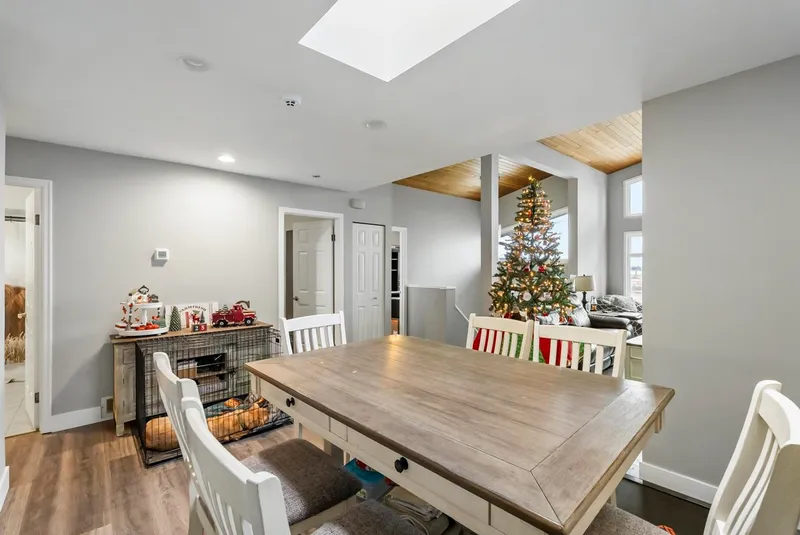 10444 -10446 RIVER ROAD - photo 4 of 25