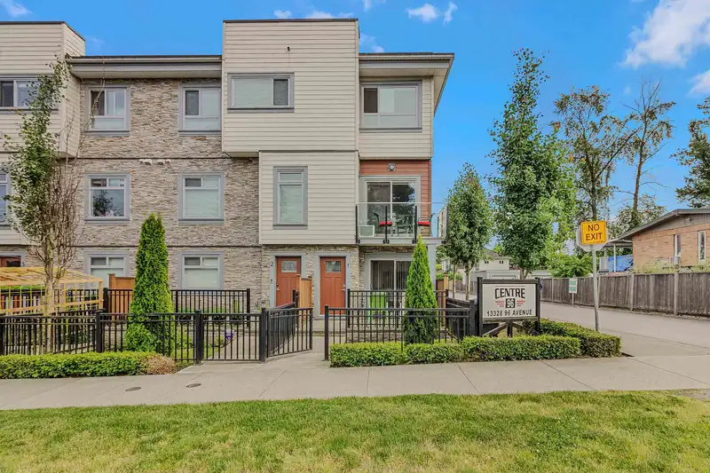 1 13328 96 AVENUE - photo 1 of 34