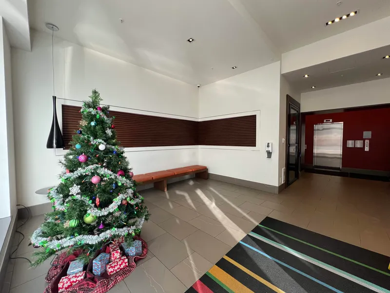 1906 4815 ELDORADO MEWS - photo 3 of 16