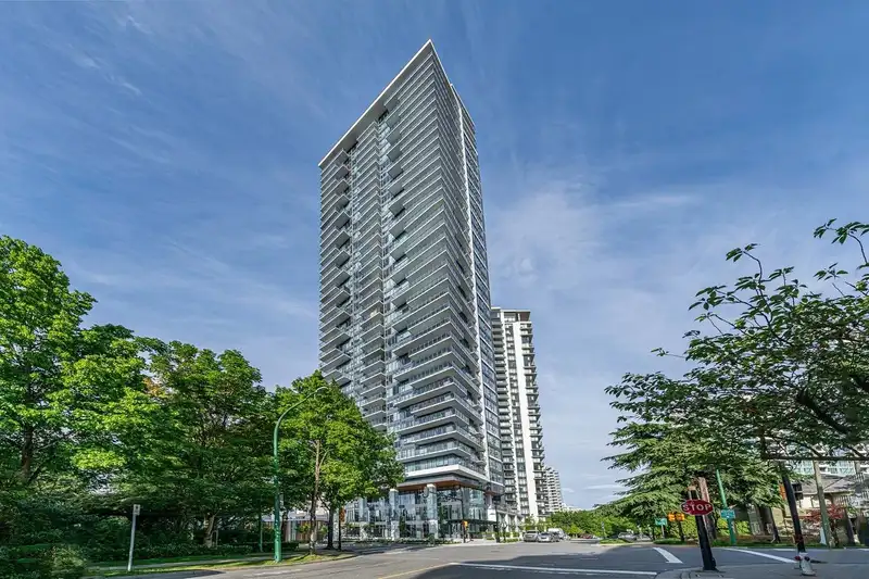 1208 4711 HAZEL STREET - photo 2 of 30