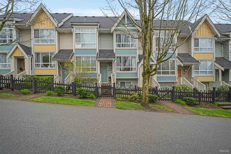 7386 HAWTHORNE TERRACE - photo 1 of 27