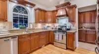 3395 THOMPSON CRESCENT - thumbnail 7