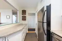 212 236 W 2ND STREET - thumbnail 19