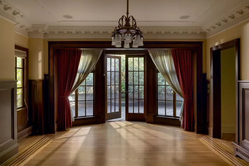 1 3838 CYPRESS STREET - photo 1 of 25