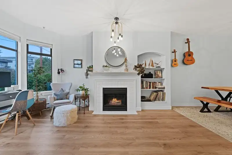 14 221 ASH STREET - photo 1 of 38