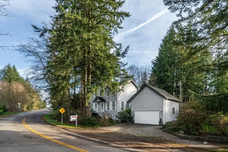 2789 CRANLEY DRIVE - photo 1 of 23