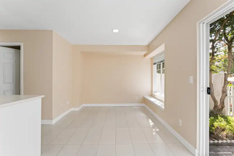 66 12110 75A AVENUE - photo 4 of 28